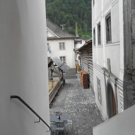 Gasthaus Am Brunnen * Valendas
