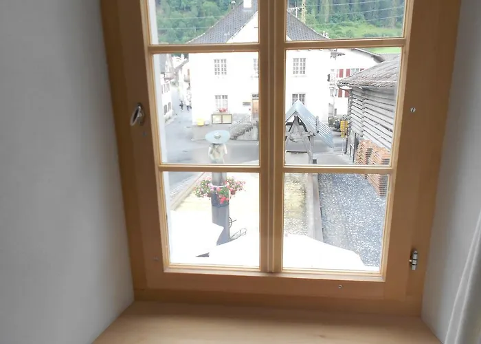 Gasthaus Am Brunnen Hotel *